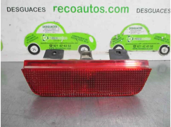 Devolución Gratuita LUZ CENTRAL DE FRENO 8157042010