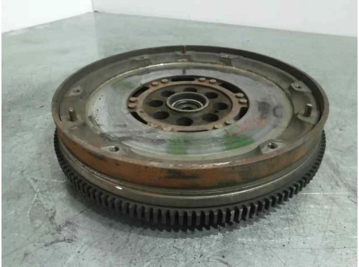 VOLANTE MOTOR LUK Oferta Limitada