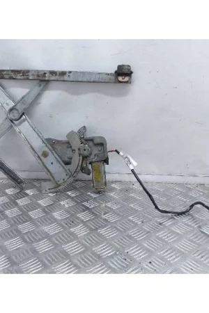 Última Oportunidad ELEVALUNAS DELANTERO DERECHO CUH101900 ELECTRICO